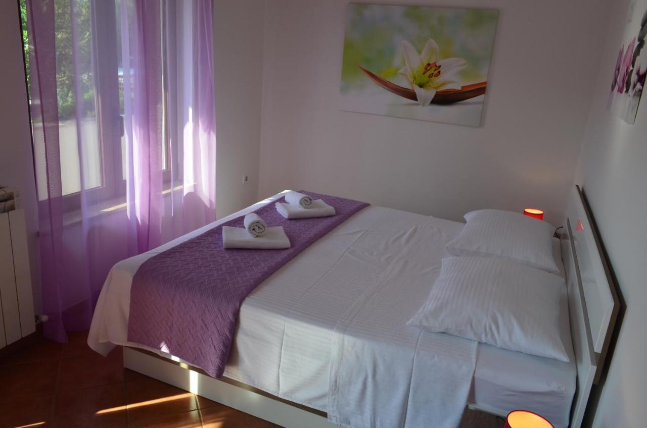 Apartments Medusa Ровин Екстериор снимка