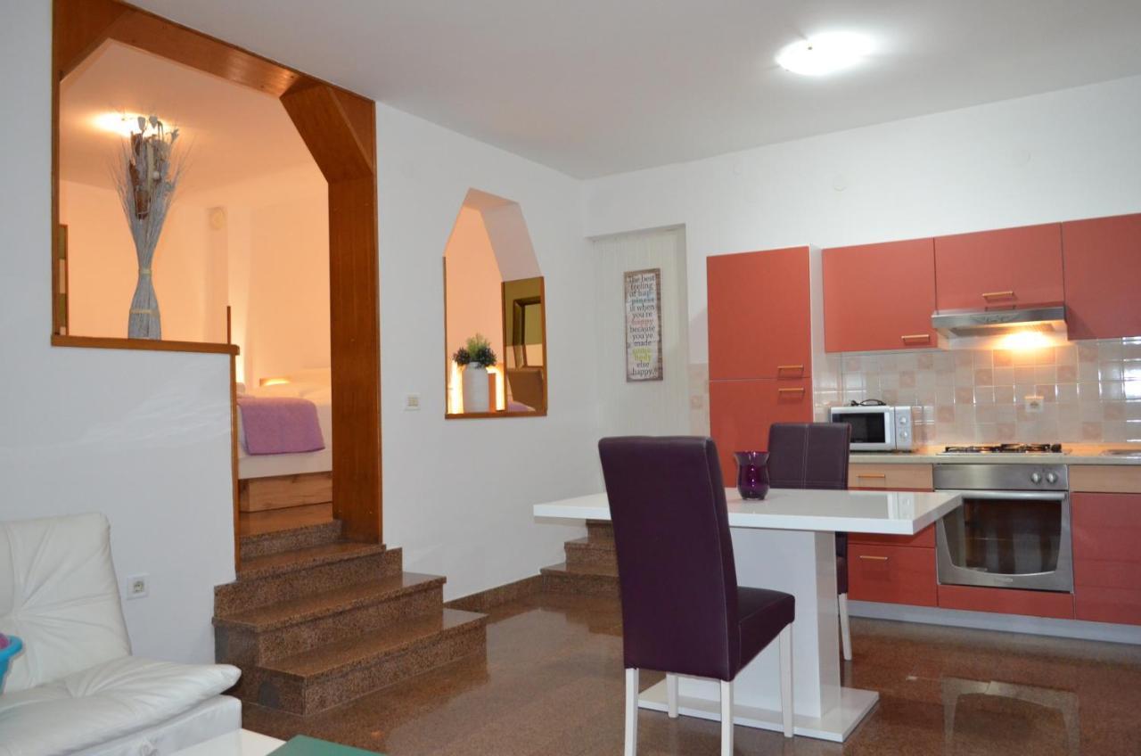 Apartments Medusa Ровин Екстериор снимка